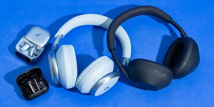 Best Noise-Canceling Headphones in 2026: Top 5 Tested Picks