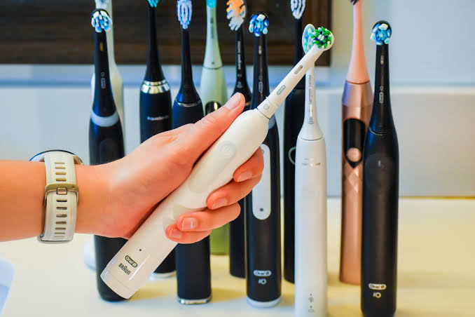 Best Electric Toothbrushes in 2026: 5 Top Picks Compared