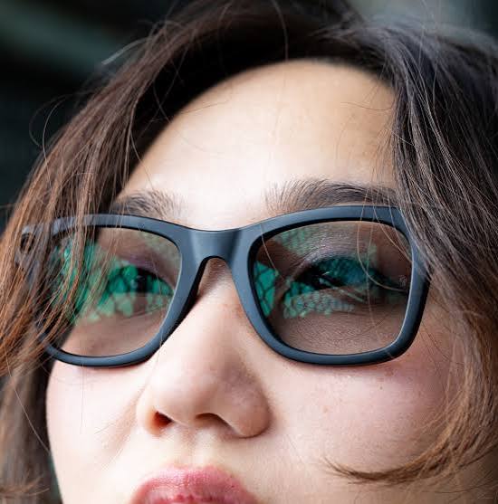 What to Consider Before Buying Smart Glasses: A Complete Guide